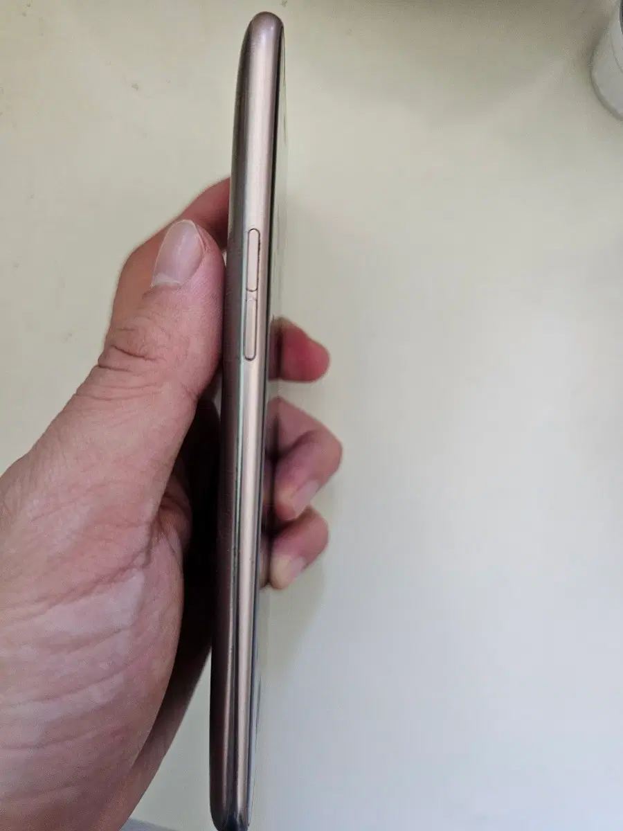 lg x400