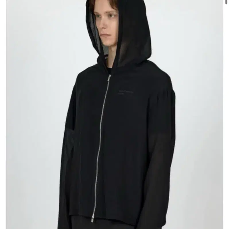 MPa VEIL CREPE HOODED ZIP JACKET (BLACK)