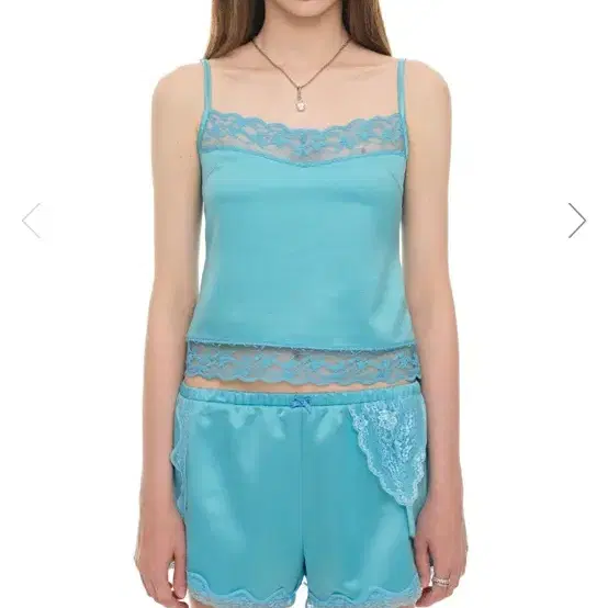 투머치택스(tmt) 슬립 LACE TRIM SLIP CAMISOLE (BLUE)