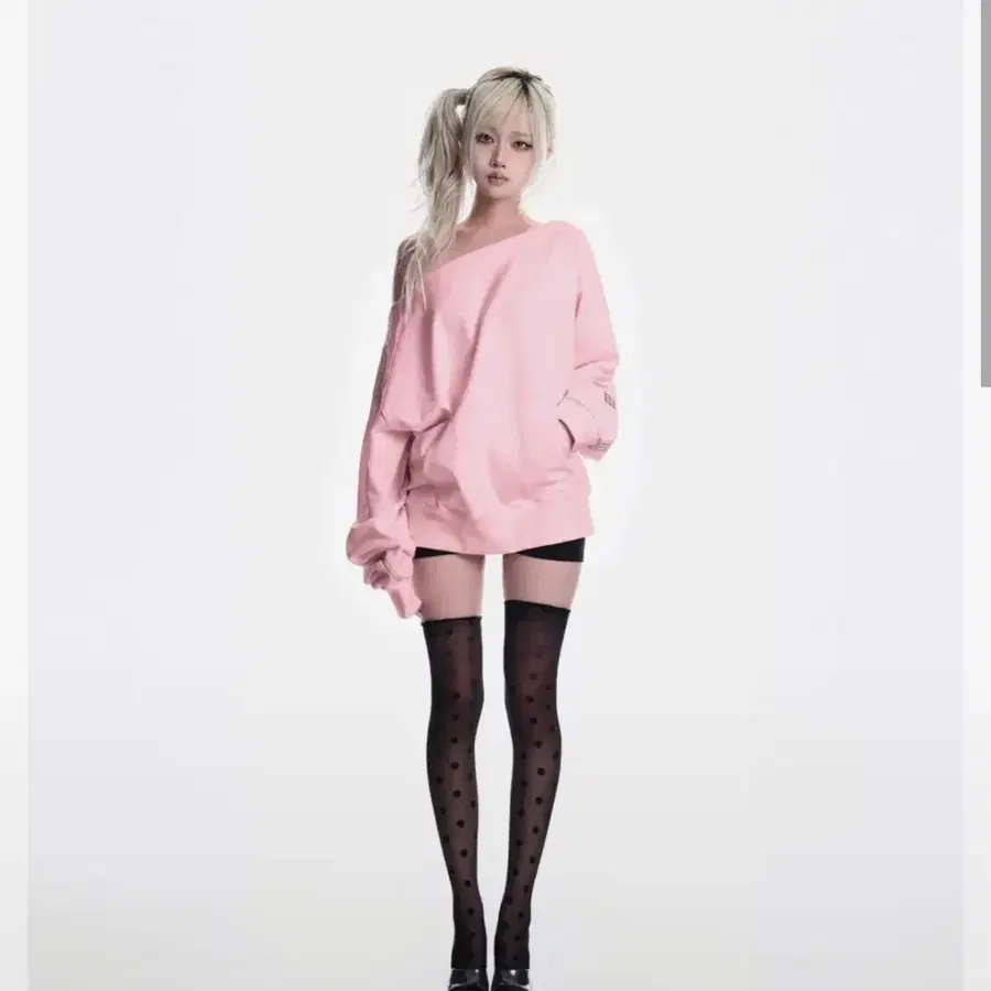 구해요) 쿄이 맨투맨 핑크