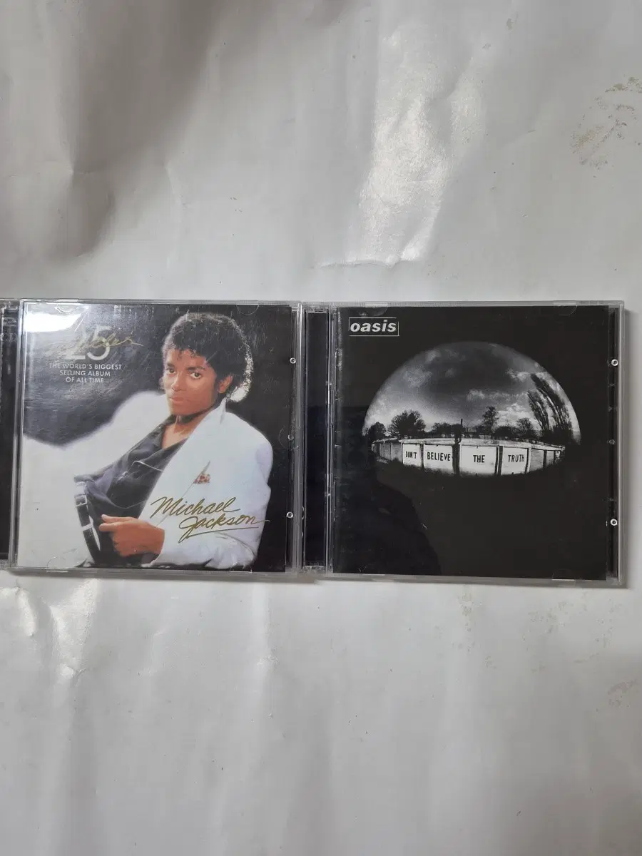 마이클 잭슨 Thriller 25주년 CD / 오아시스 빌에반스.스트라이퍼.펄잼 cd명반들올려봅니다5개일괄입니다 깨끗합니다