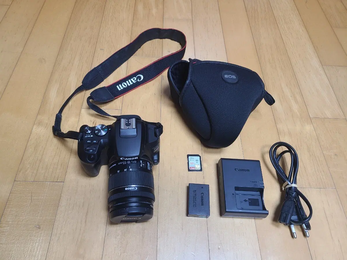 캐논 EOS 200D2 + 18-55mm stm 렌즈 200d ii 1,500컷 사용 바로 사용 가능 카메라