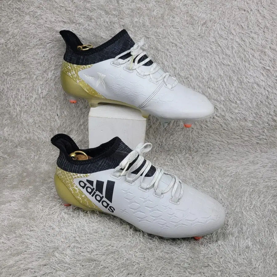 구제짱짱맨 260 아디다스 X 16.1 SG/FG 스텔라 팩 축구화