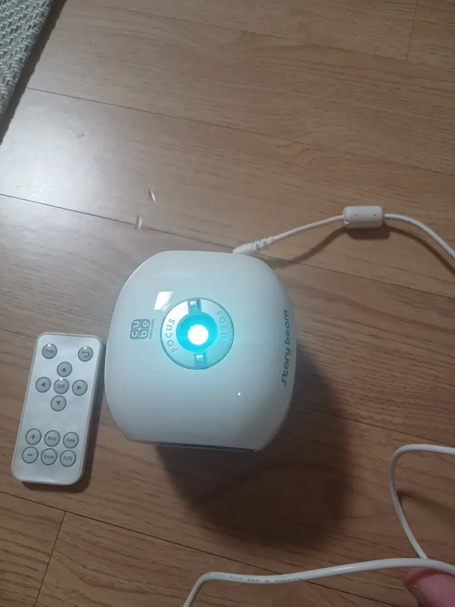 (웅진) 스토리빔 빔 프로젝터
