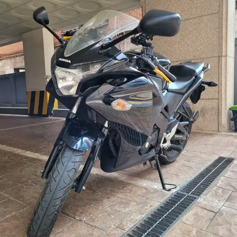 혼다 시비알 cbr 125 바이크 판매합니다