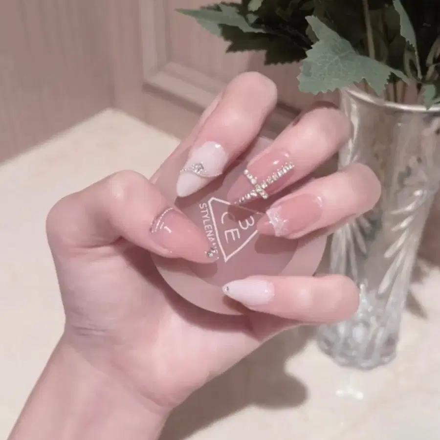 네일팁