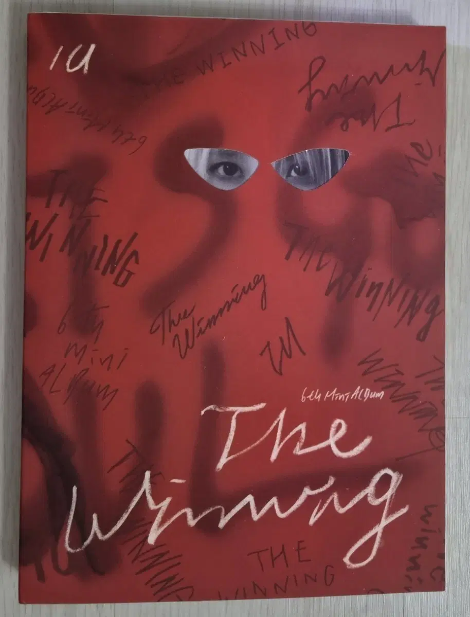 아이유 6th Mini Album The Winning (개봉 CD)