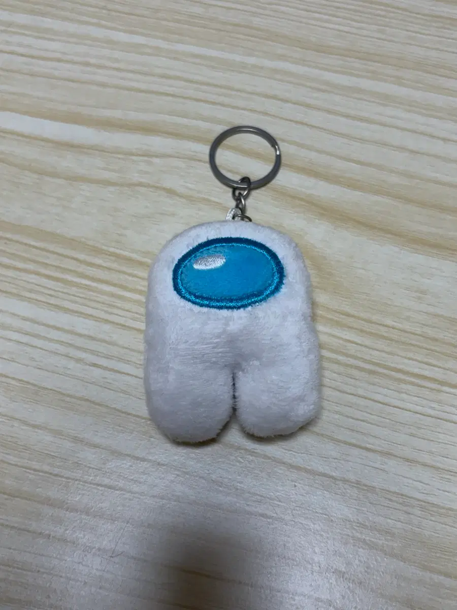 어몽어스 인형 키링
