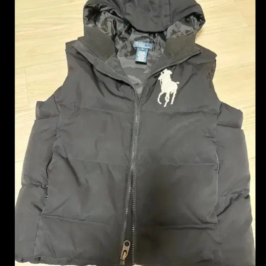 폴로 랄프로렌 패딩 조끼 블랙