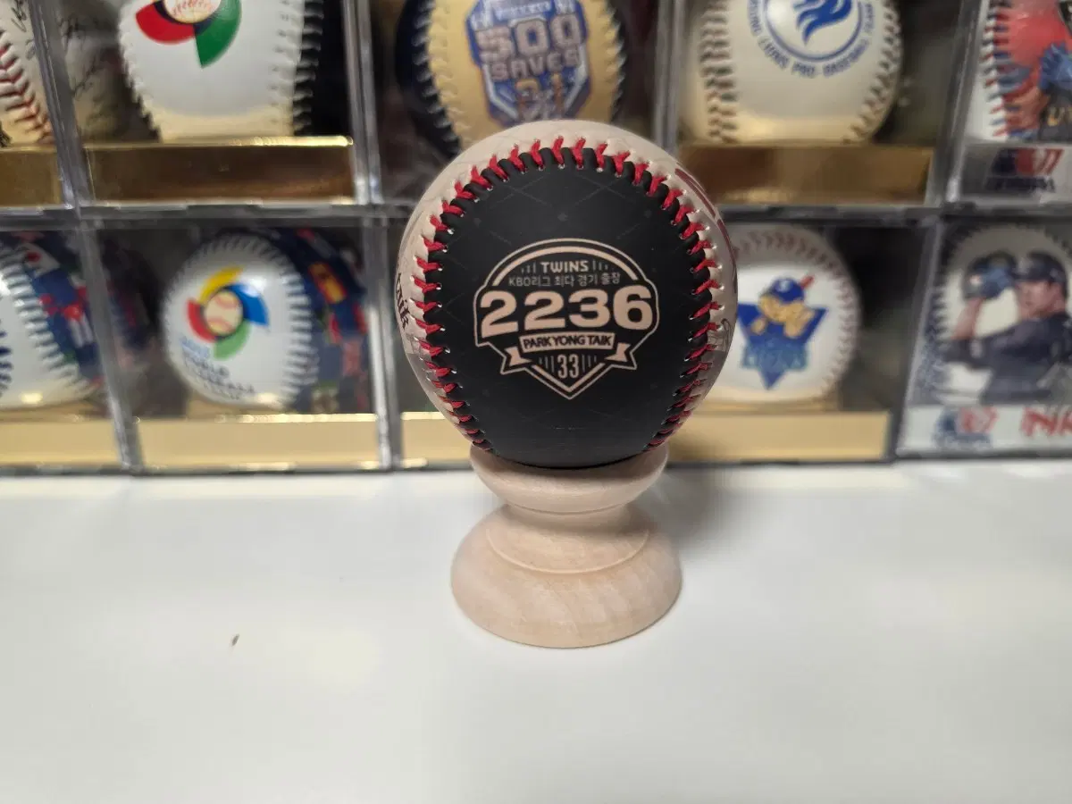 박용택 KBO 최다경기 출장 기념구