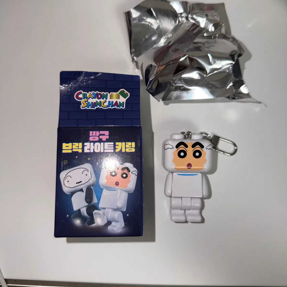 짱구는 못말려 짱구 브릭 라이트 키링 피규어 단순개봉 새상품