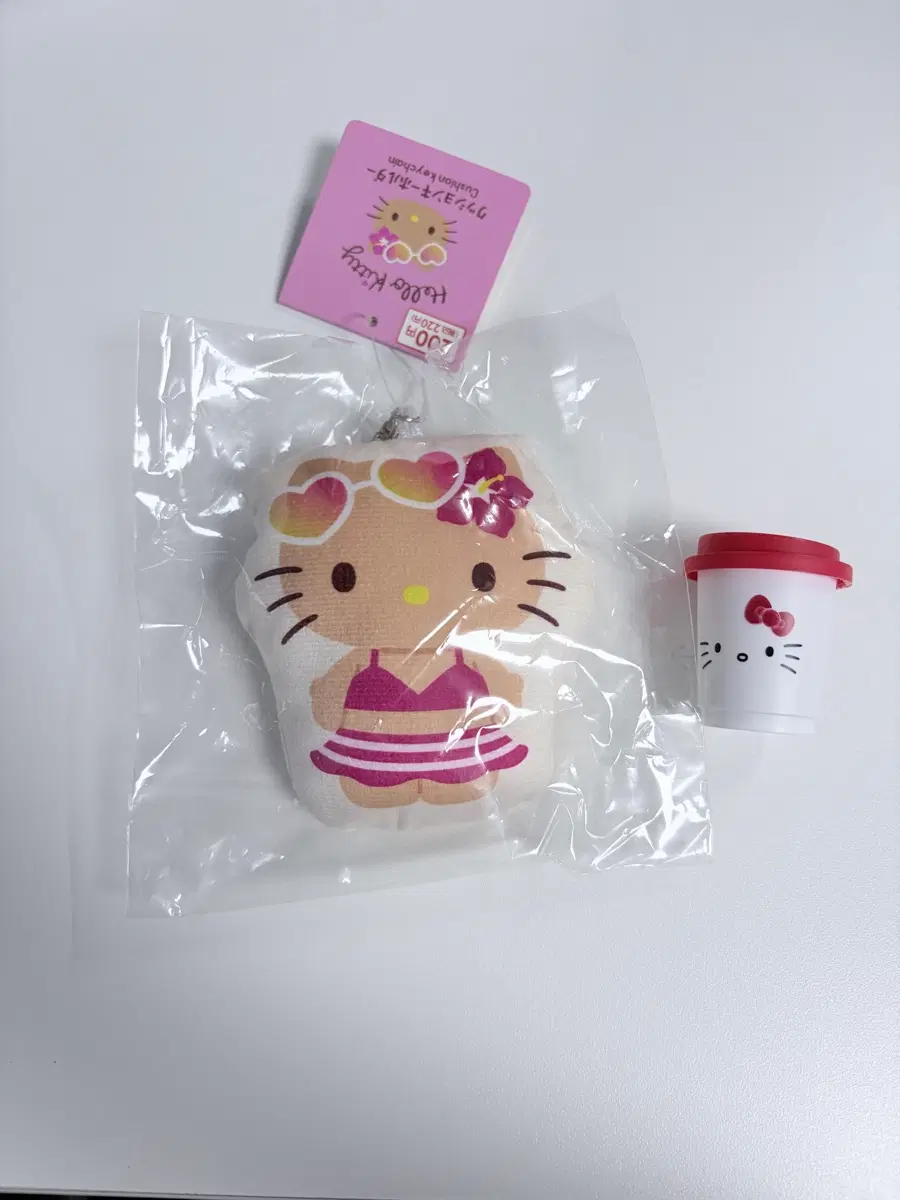 (미개봉)헬로키티 쿠션 키링