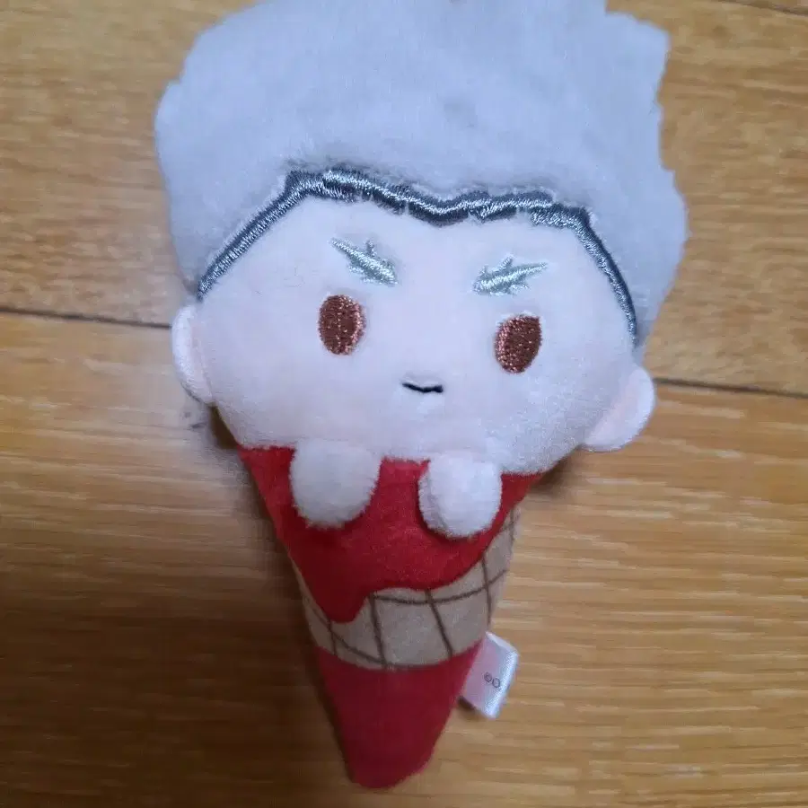 원펀맨 가로우 아이스크림 누이 인형