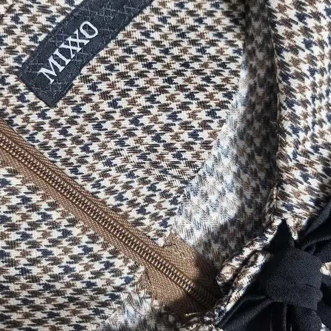 MIXXO 상태굿 자크 안감 타이 원피스..