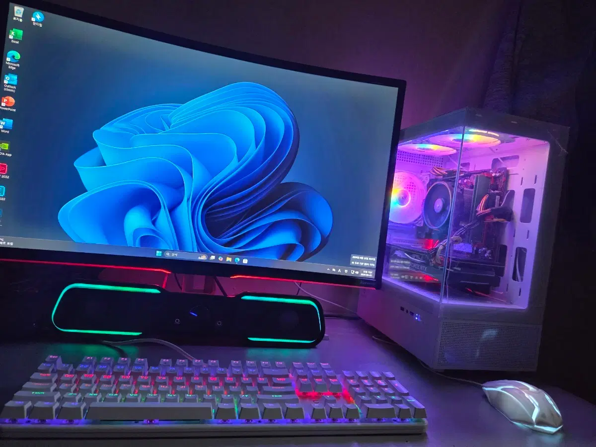 고사양게이밍컴퓨터PC본체+32인치 커브드모니터