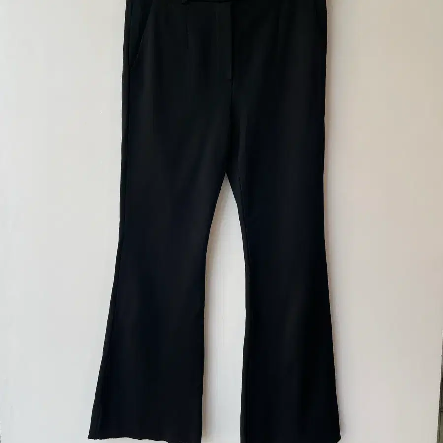 구호 블랙 부츠컷 팬츠 size 2