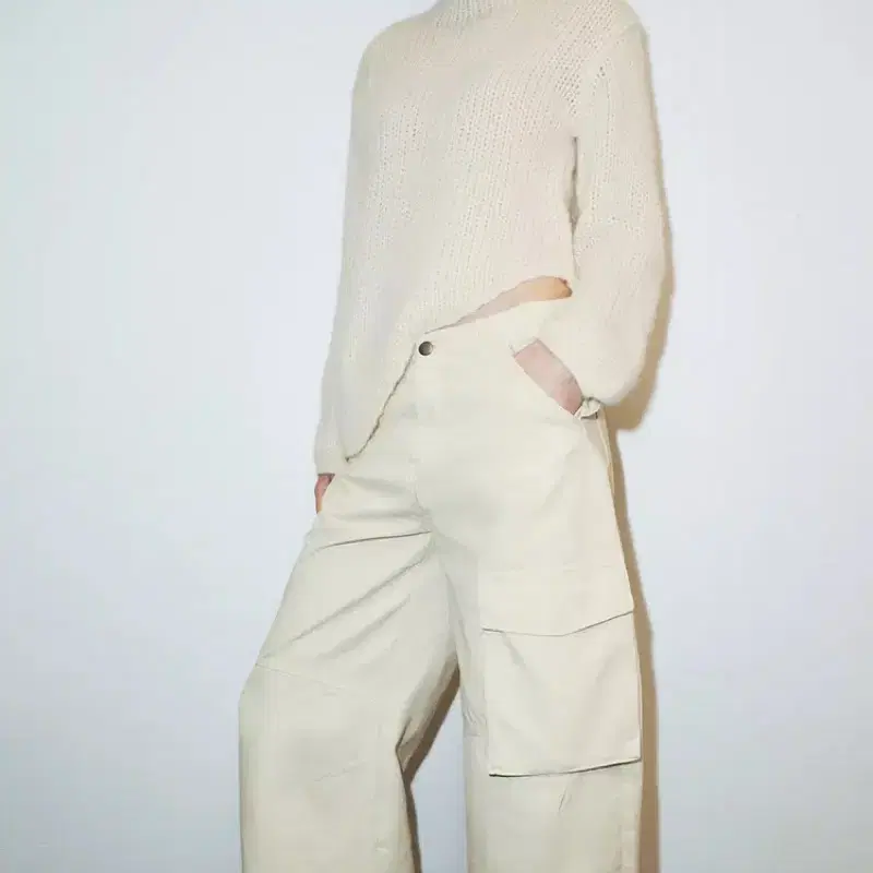 zara 자라 비대칭 밑단 니트 스웨터 새상품