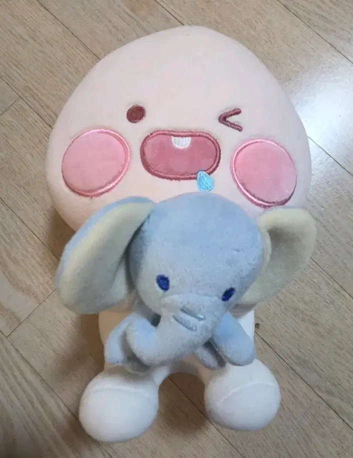카카오프렌즈 어피치 인형 코끼리