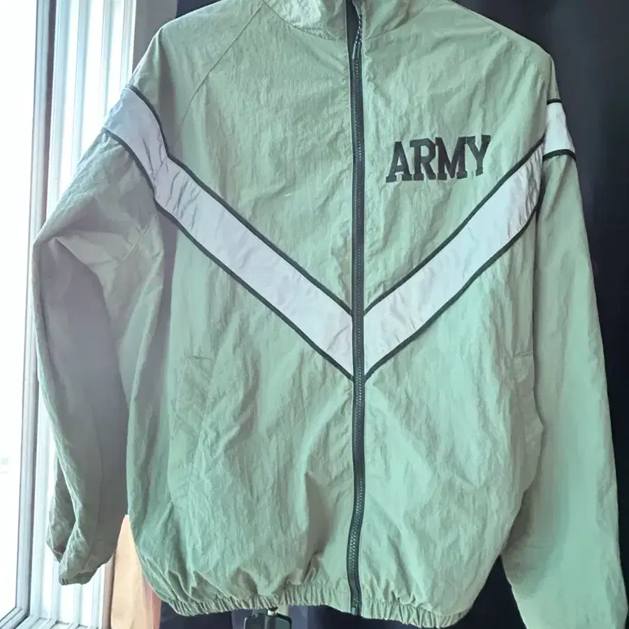 ARMY 바람막이 자켓 그린