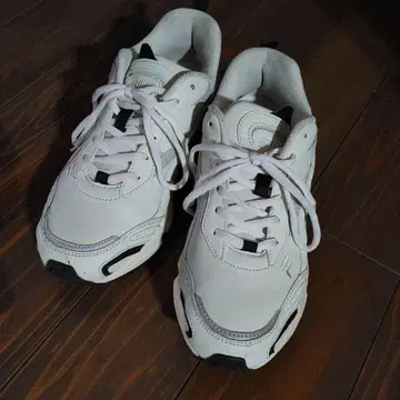 FILA 스니커즈 25cm 새상품급