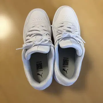 PUMA 스니커즈 화이트 24cm
