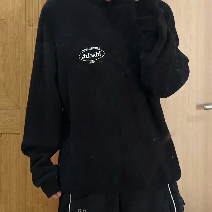 미스치프 MSCHF Seoul 맨투맨 기모