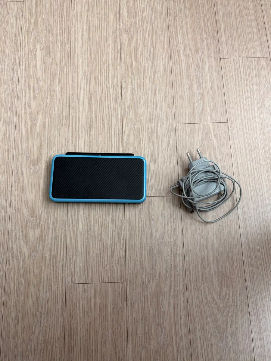 닌텐도 2DS XL 뉴투다수