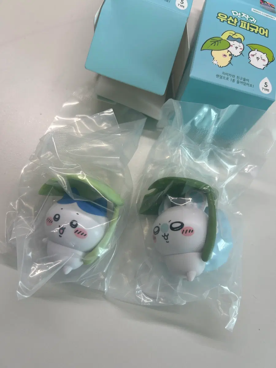 급전) 먼작귀 우산 피규어 하치와레 모몽가