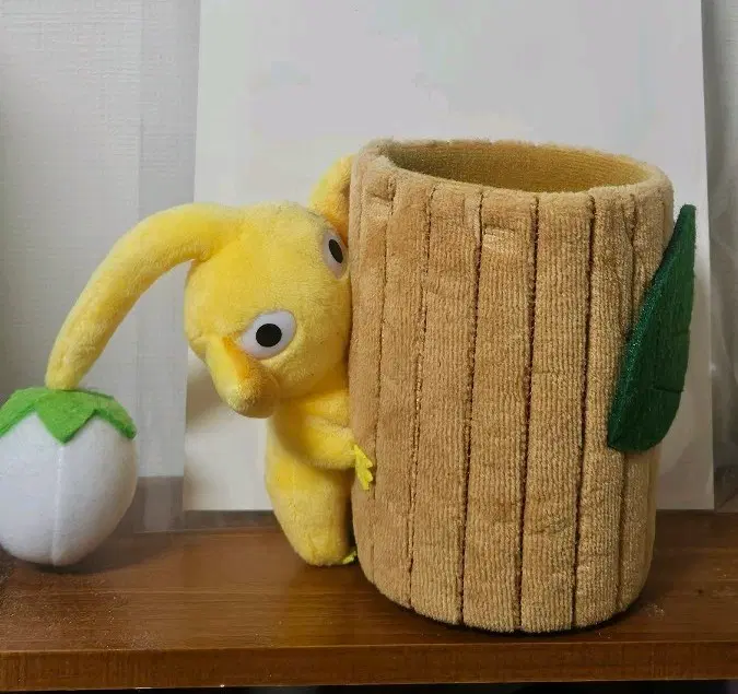피크민 노랑 피크민 연필꽂이