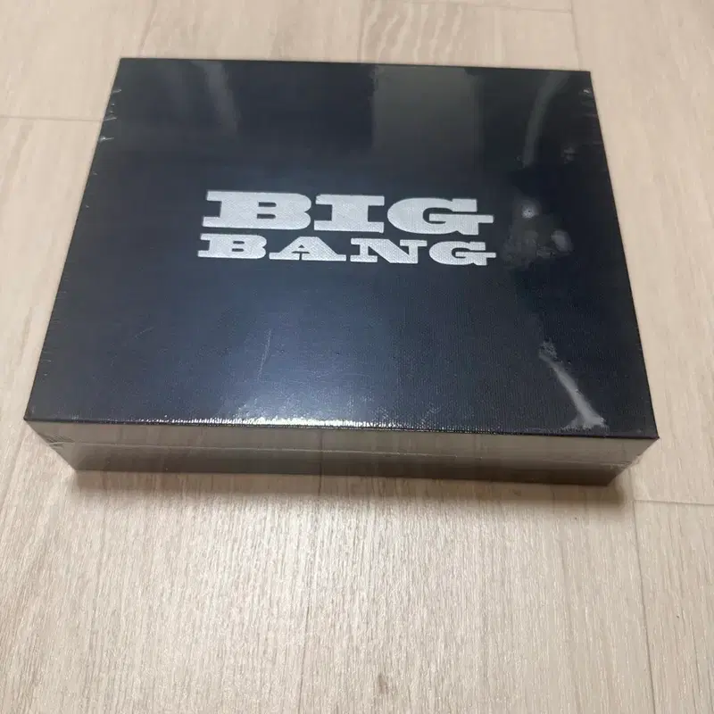빅뱅 20주년 기념 한정판 앨범 뱃지 컬렉션