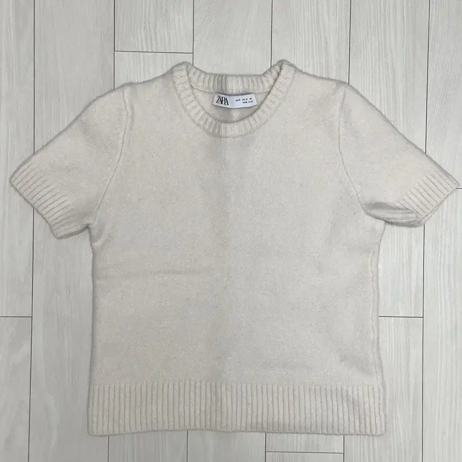 ZARA 반팔 니트 아이보리