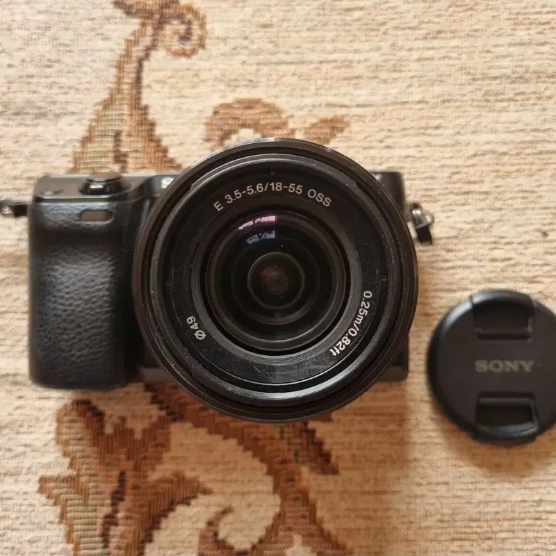 소니 미러리스 카메라 nex-7과 e마운트 3.5-5.6/18-55 OSS 렌즈