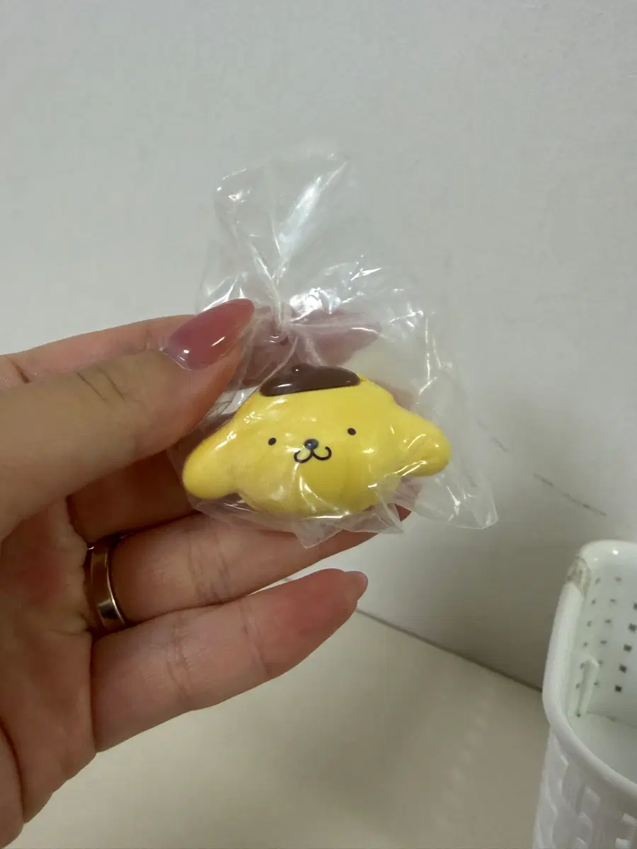 폼폼푸린 마카롱 가챠