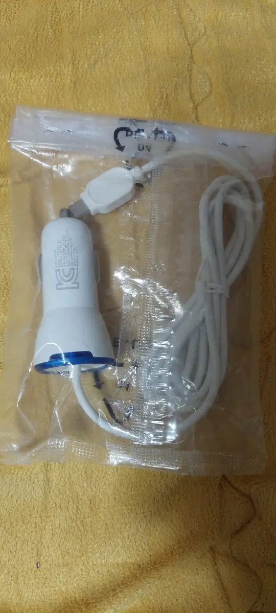액티몬 차량용 충전기