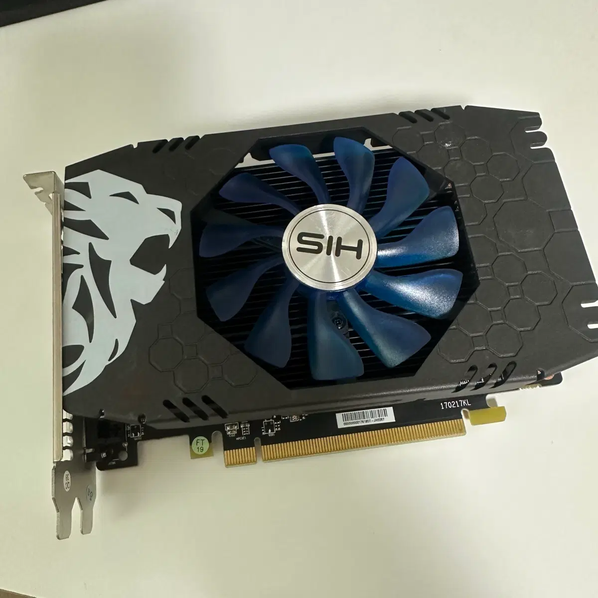 하자 ㅇ) HIS RX560 그래픽 카드