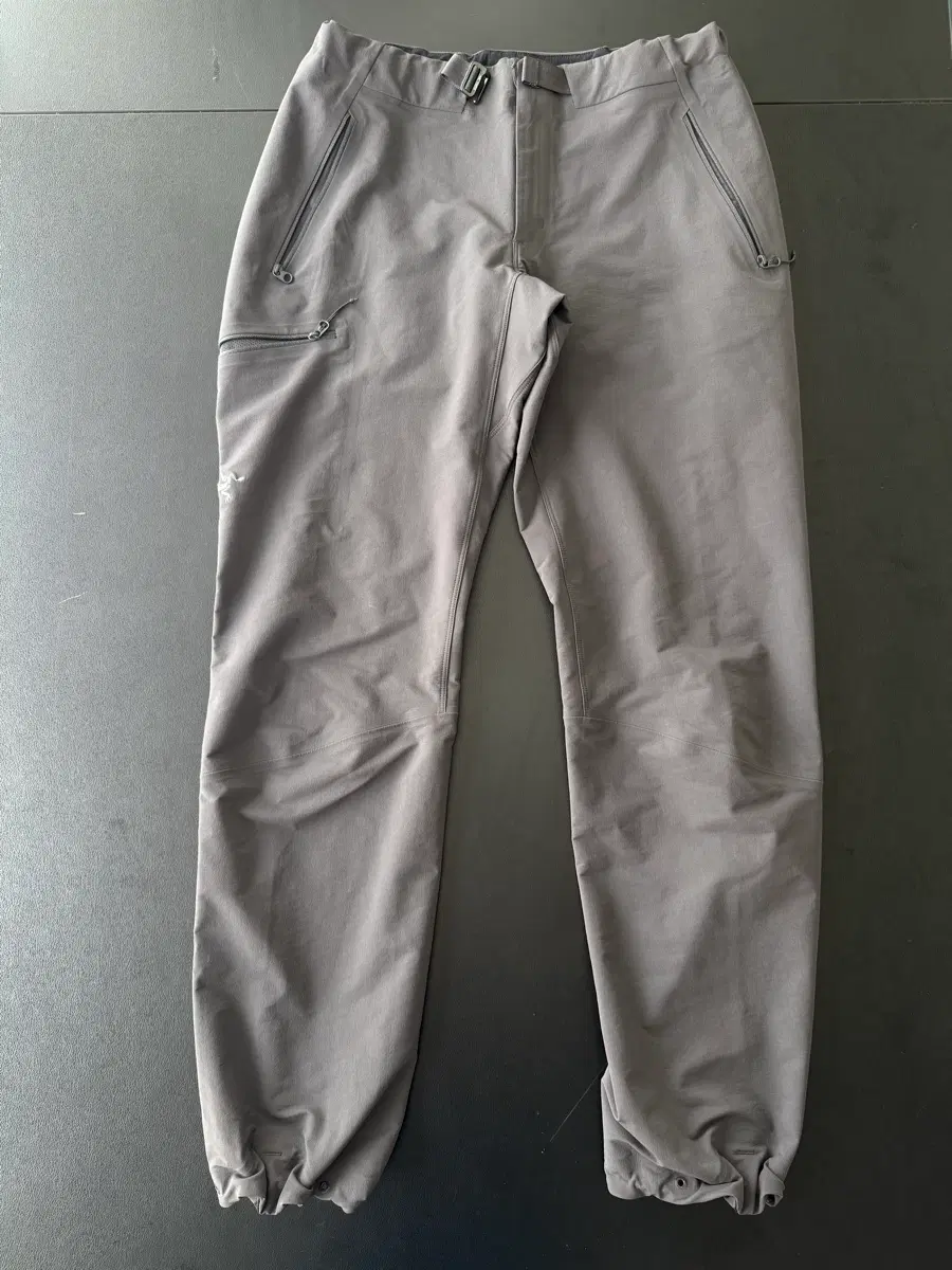 아크테릭스 감마 AR 팬츠 그래파이트 36 Arcteryx Gamma AR Pant