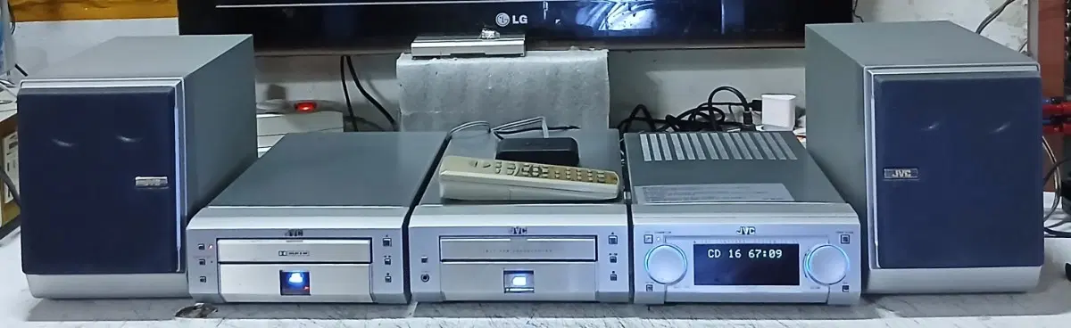 (영상2가지) JVC 미니3단 앰프와 정품리모콘과 블루투스기디포함