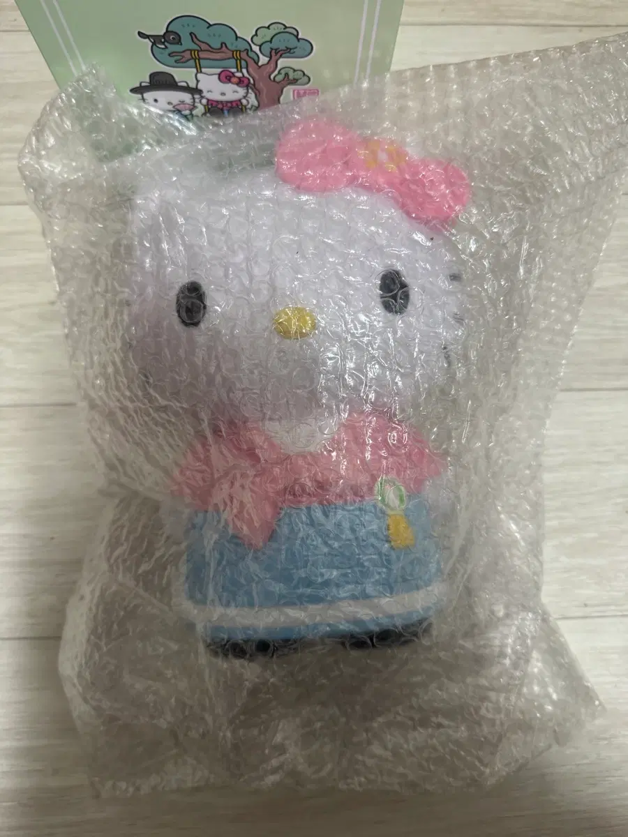 올리브영 한복 헬로키티 멀티 컨테이너 새상품
