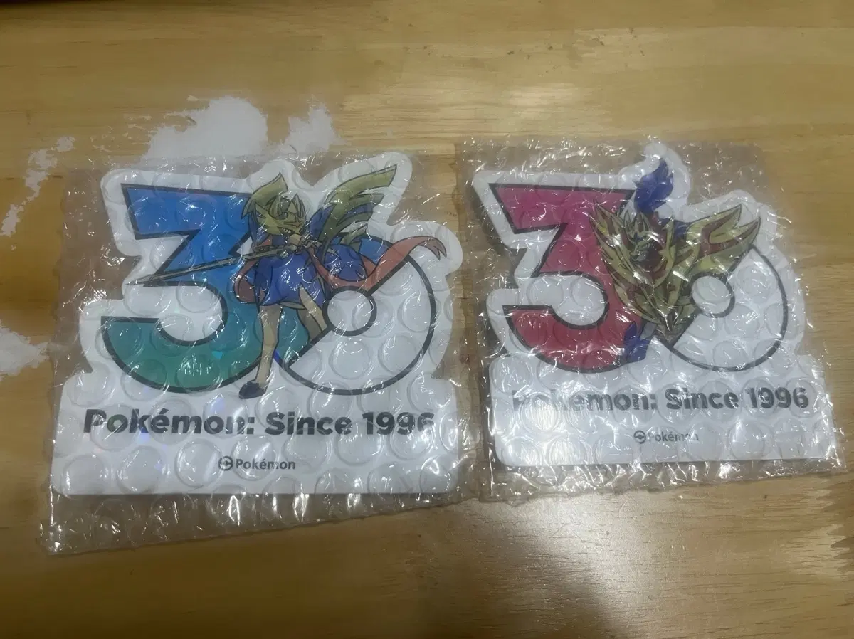 포켓몬 30주년 기념 스티커 2종 검왕 방패왕