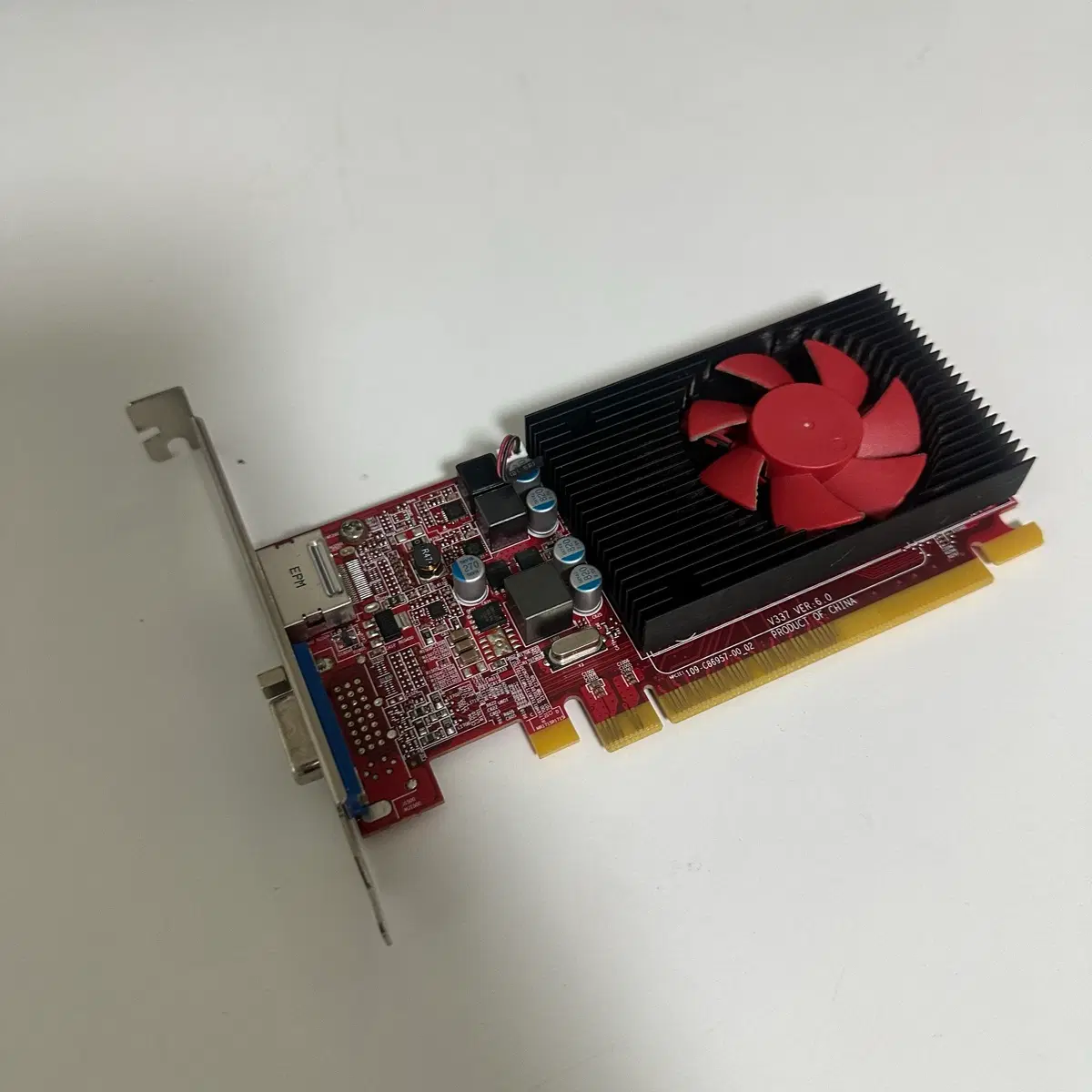 HP OEM AMD Radeon R7 200 Series 2G 그래픽 카드
