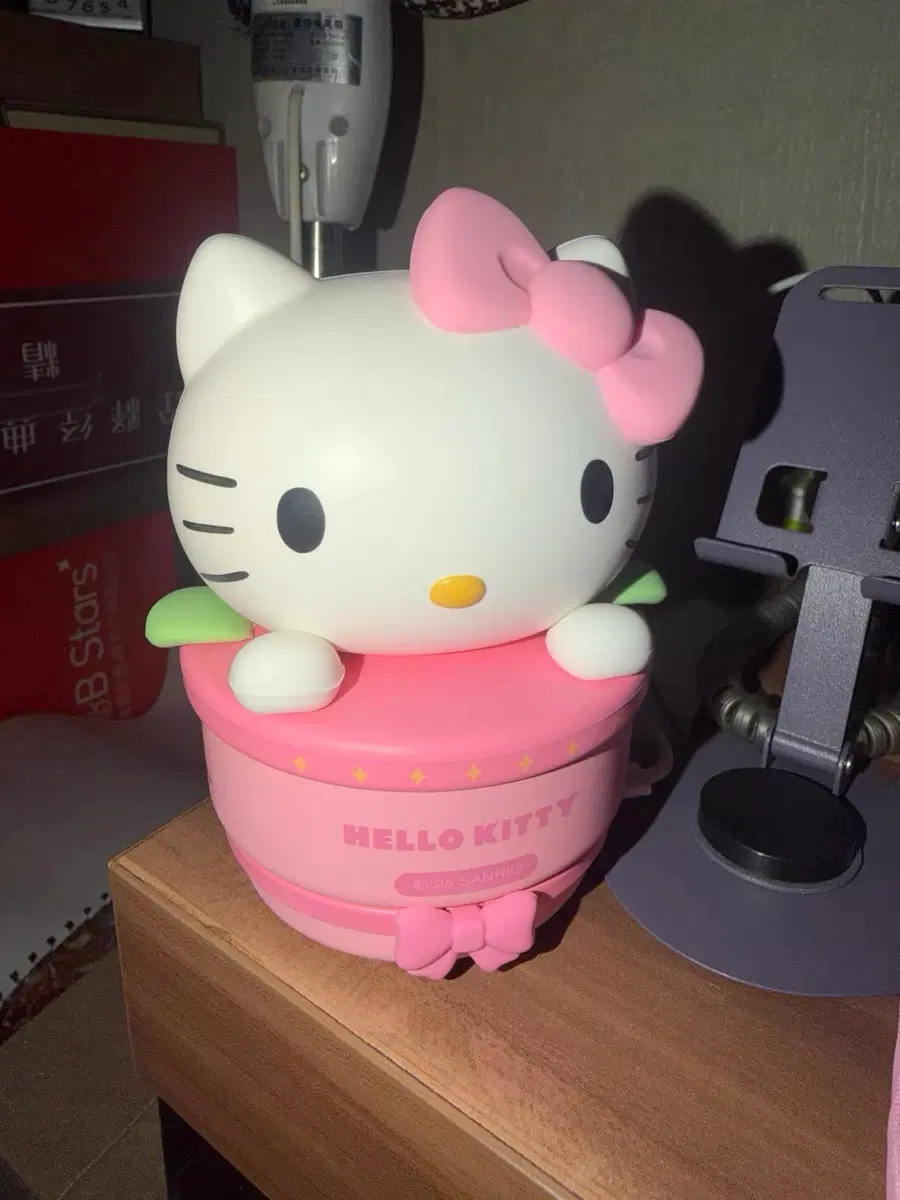 헬로 키티 블루투스 스피커