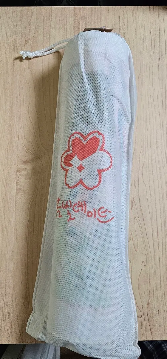 스텔라이브 봄빛데이트 장패드 신품 팝니다