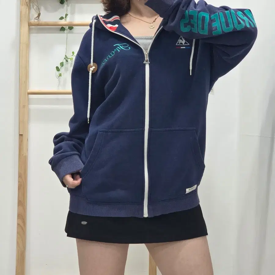 [105/XL] 르꼬끄 스포르티브 프랑스 자수 로고 후드 집업 (네이비)