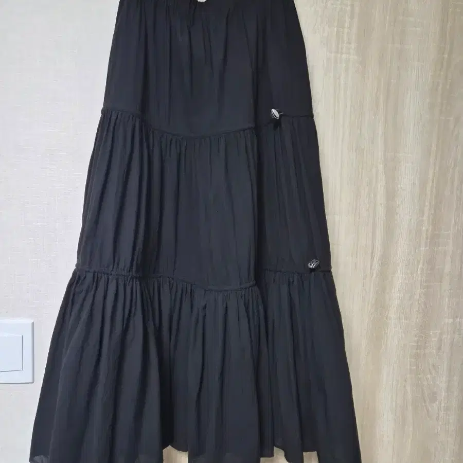 더엣지 블랙 캉캉 롱 스커트55 새옷