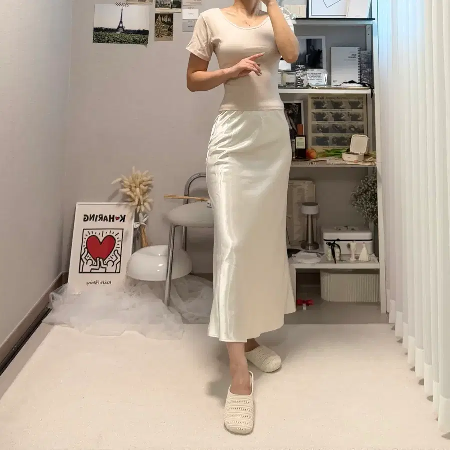 [세일 1만원] 베이지 아이보리 면티 반팔 티셔츠 유넥 라운드넥 슬림핏
