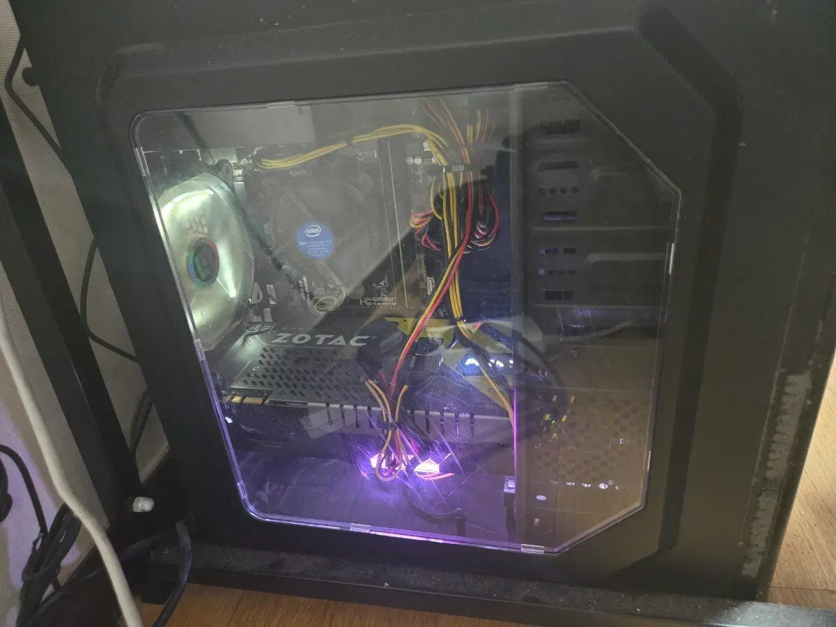 게이밍본체팔아요! gtx1070