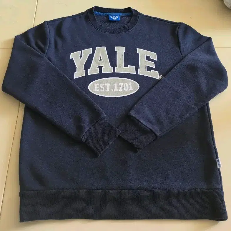 YALE 스웻셔츠 네이비 120~130 사이즈 중고