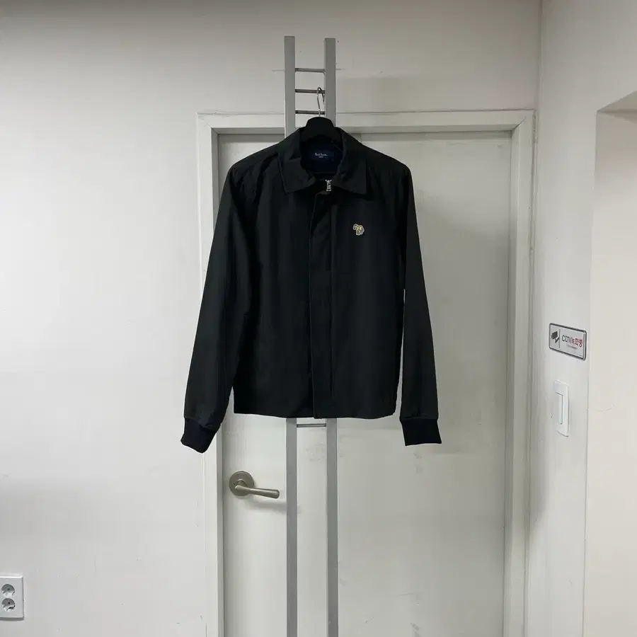 폴스미스 자켓 블랙 -
