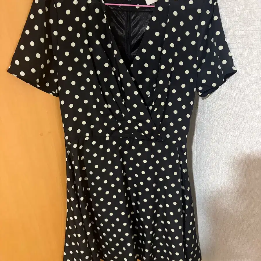 복고풍 도트 원피스