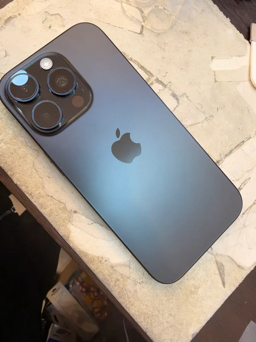 아이폰 16프로 블랙 128GB s급